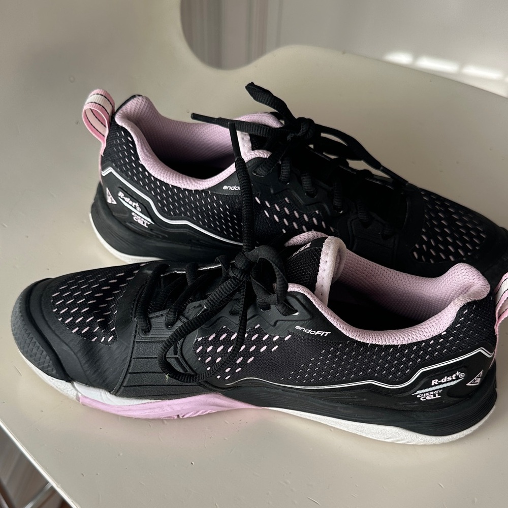 Wilson Women's Black and Pink Athletic Shoes